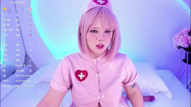 Image 2 of nanaosaky Stream on Chaturbate on 15 days ago