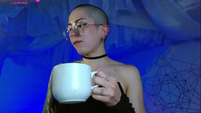Image 2 of nanaxnana Stream on Chaturbate on 1 month ago