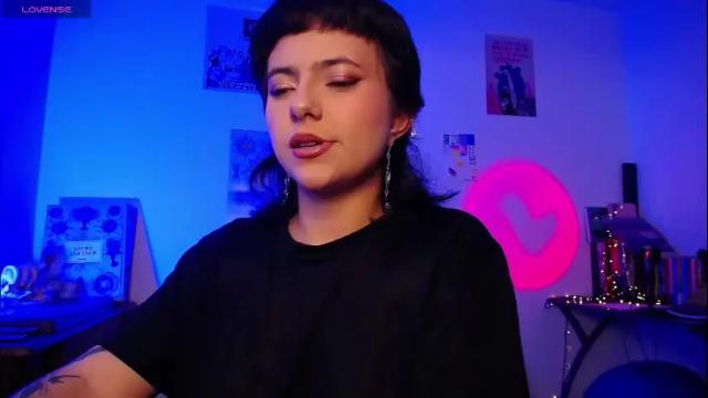 Image 3 of nanaxnana Stream on Chaturbate on 1 month ago