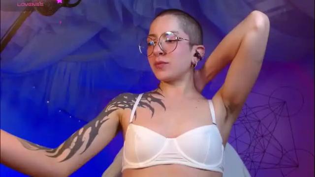 Image 10 of nanaxnana Stream on Chaturbate on 1 month ago