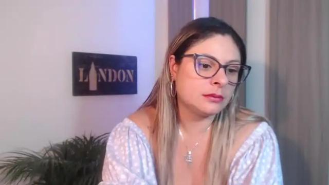 Image 12 of nancy_rogers Stream on Chaturbate on 25 months ago