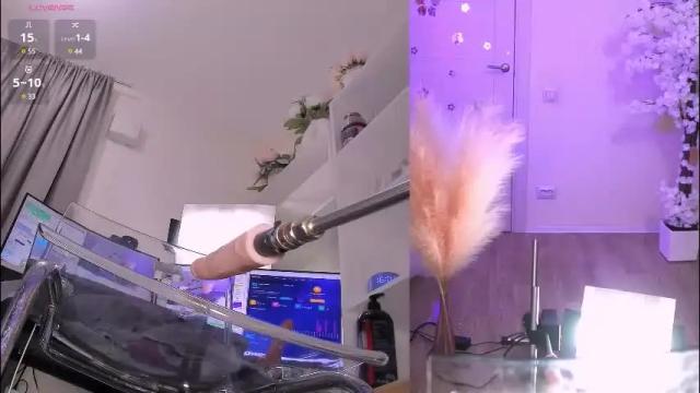 Image 2 of nancy_winter Stream on Chaturbate on 3 months ago