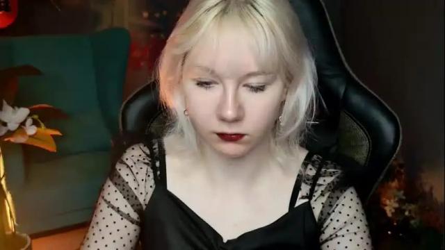 Image 4 of nancymartinez Stream on Chaturbate on 1 month ago