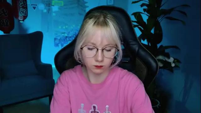 Image 3 of nancymartinez Stream on Chaturbate on 1 month ago