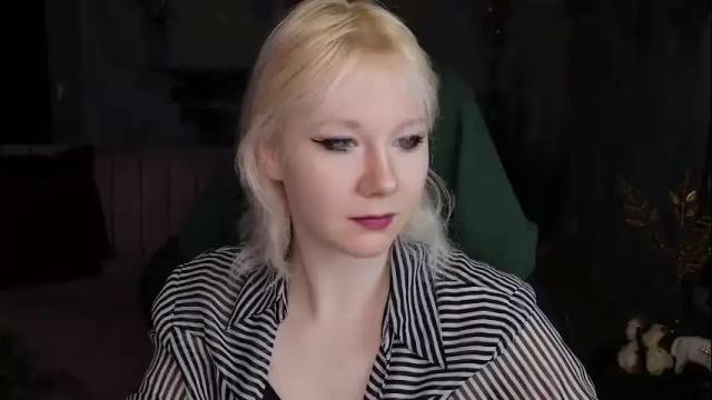 Image 3 of nancymartinez Stream on Chaturbate on 1 month ago