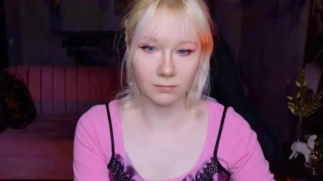 Image 2 of nancymartinez Stream on Chaturbate on 1 month ago