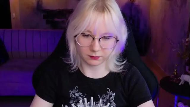 Image 11 of nancymartinez Stream on Chaturbate on 1 month ago