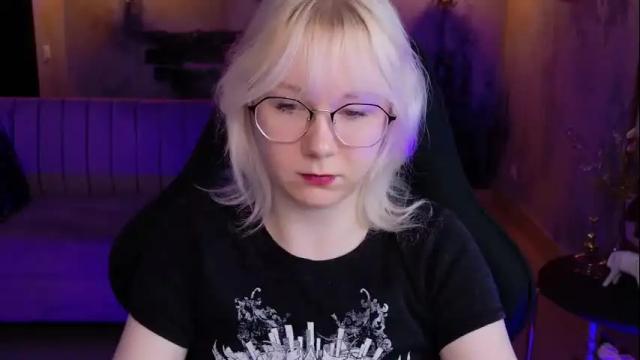 Image 8 of nancymartinez Stream on Chaturbate on 1 month ago
