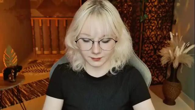Image 7 of nancymartinez Stream on Chaturbate on 6 days ago