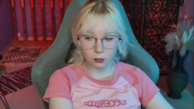 Image 2 of nancymartinez Stream on Chaturbate on 5 days ago