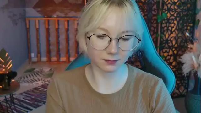 Image 12 of nancymartinez Stream on Chaturbate on 4 days ago