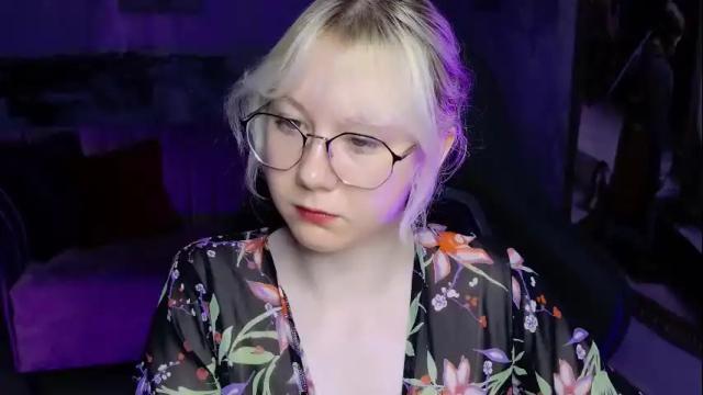 Image 10 of nancymartinez Stream on Chaturbate on 1 day ago