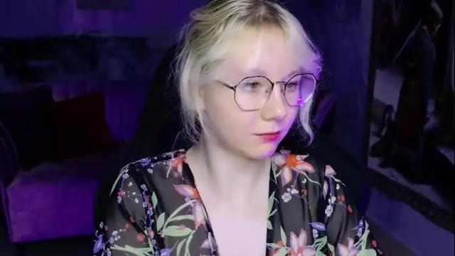 Image 12 of nancymartinez Stream on Chaturbate on 1 day ago
