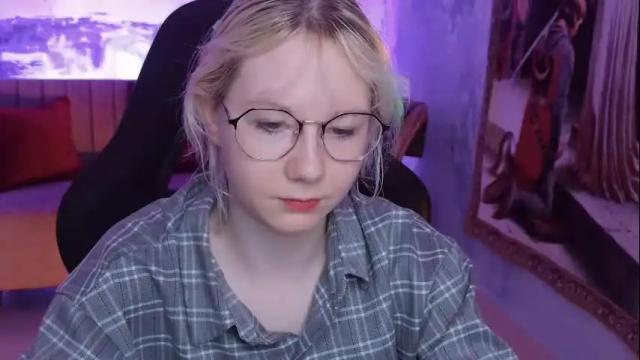Image 8 of nancymartinez Stream on Chaturbate on 1 month ago