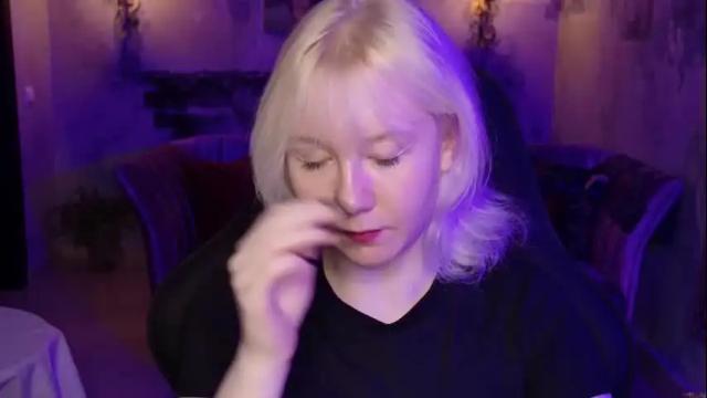 Image 4 of nancymartinez Stream on Chaturbate on 1 month ago
