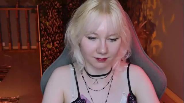 Image 12 of nancymartinez Stream on Chaturbate on 1 month ago