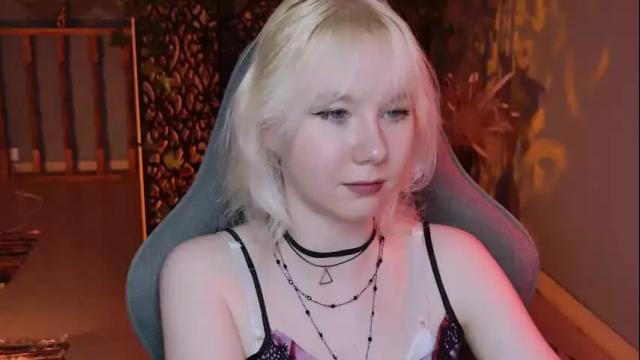 Image 3 of nancymartinez Stream on Chaturbate on 1 month ago