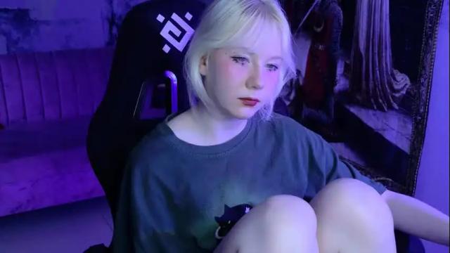 Image 10 of nancymartinez Stream on Chaturbate on 1 month ago
