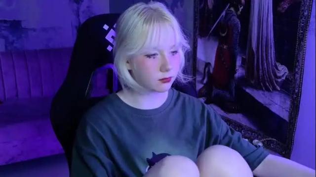Image 6 of nancymartinez Stream on Chaturbate on 1 month ago