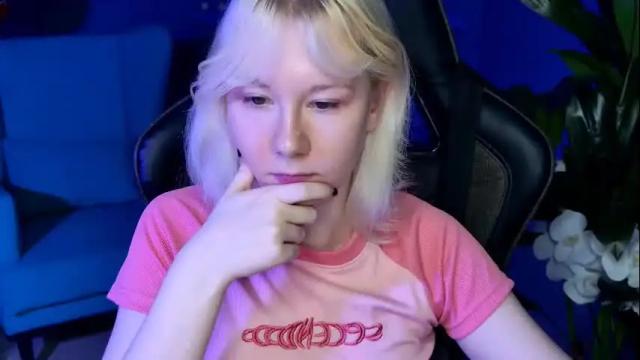 Image 4 of nancymartinez Stream on Chaturbate on 23 days ago