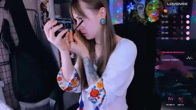 Image 12 of nanitamoore Stream on Chaturbate on 14 months ago
