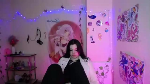 Image 7 of naom_my Stream on Chaturbate on 13 months ago