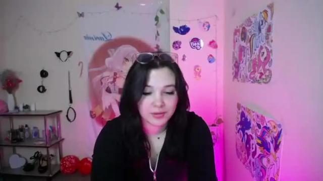 Image 7 of naom_my Stream on Chaturbate on 13 months ago