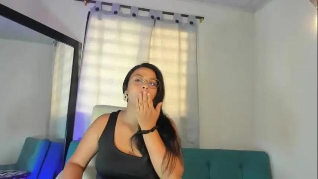 Image 7 of naomi_069 Stream on Chaturbate on 2 months ago