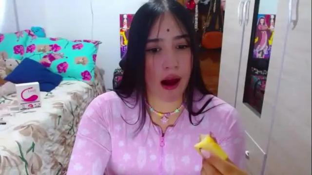 Image 7 of naomi_d Stream on Chaturbate on 4 months ago