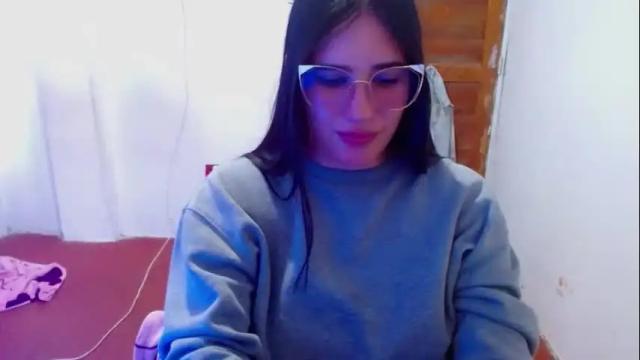 Image 7 of naomi_d Stream on Chaturbate on 2 months ago