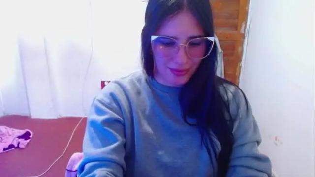 Image 8 of naomi_d Stream on Chaturbate on 2 months ago