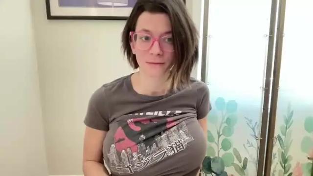 Thumbnail 3, naomi_reah's Stream at Chaturbate, 13 months ago