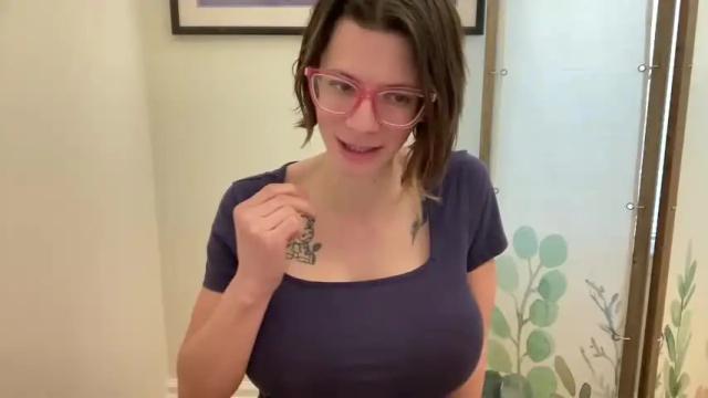 Thumbnail 2, naomi_reah's Stream at Chaturbate, 13 months ago