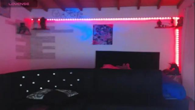 Image 12 of naomi_rider77 Stream on Chaturbate on 1 month ago