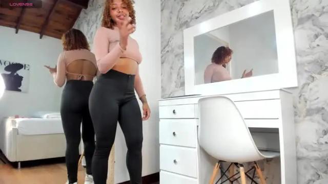 Image 4 of naomi_rider_ Stream on Chaturbate on 15 months ago