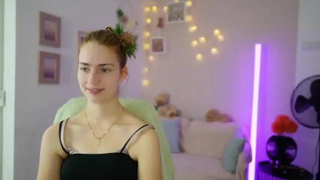 Image 11 of naomi_woods18 Stream on Chaturbate on 17 months ago