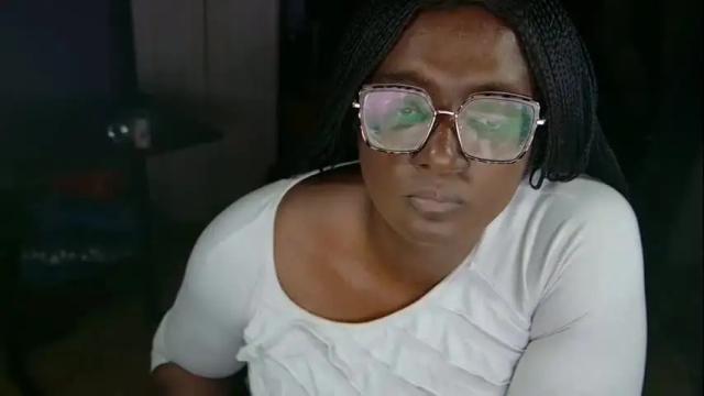 Image 10 of naomifux Stream on Chaturbate on 1 month ago