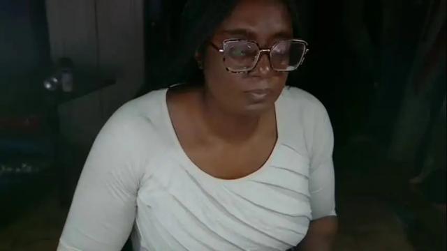 Image 3 of naomifux Stream on Chaturbate on 1 month ago