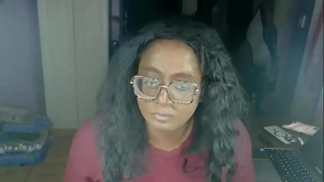 Image 3 of naomifux Stream on Chaturbate on 1 month ago