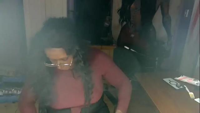 Image 6 of naomifux Stream on Chaturbate on 1 month ago