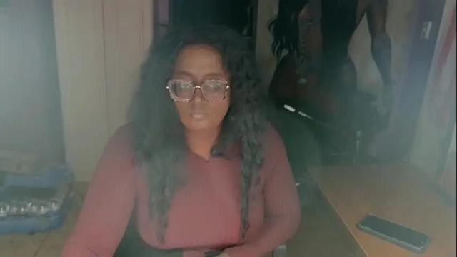 Image 8 of naomifux Stream on Chaturbate on 1 month ago