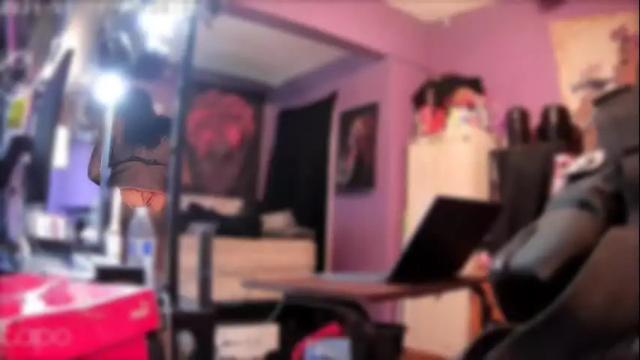 Image 10 of naomifux Stream on Chaturbate on 25 days ago