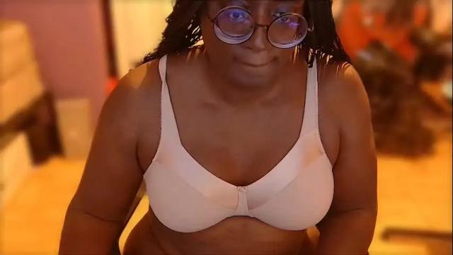 Thumbnail 3, naomifux's Stream at Chaturbate, 17 days ago