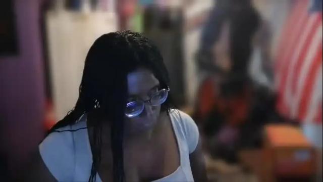 Image 8 of naomifux Stream on Chaturbate on 14 days ago