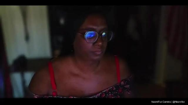 Image 2 of naomifux Stream on Chaturbate on 3 months ago