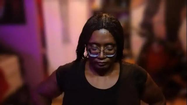 Image 7 of naomifux Stream on Chaturbate on 2 months ago