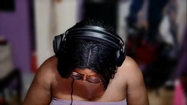 Thumbnail 3, naomifux's Stream at Chaturbate, 1 month ago