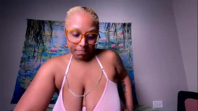 Thumbnail 3, naomigiirl6's Stream at Chaturbate, 1 month ago
