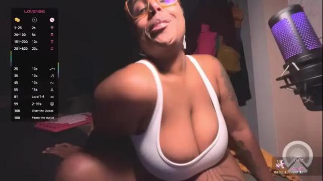 Thumbnail 2, naomigiirl6's Stream at Chaturbate, 23 days ago
