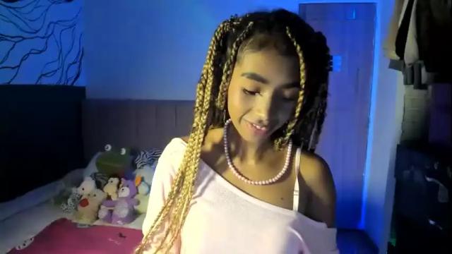 Image 2 of naomii1020 Stream on Chaturbate on 1 month ago